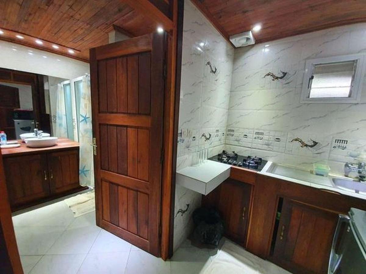 Edena Kely Hotel Mahajanga Ngoại thất bức ảnh
