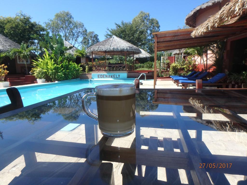 Edena Kely Hotel Mahajanga Ngoại thất bức ảnh